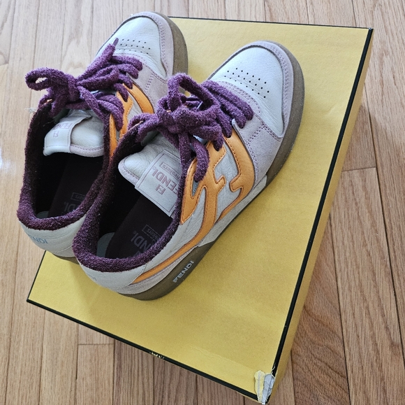 Fendi Sneaker - Picture 3 of 11
